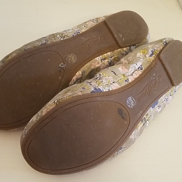 Lucky Brand Emmie Flats 9 - Picture 5 of 5